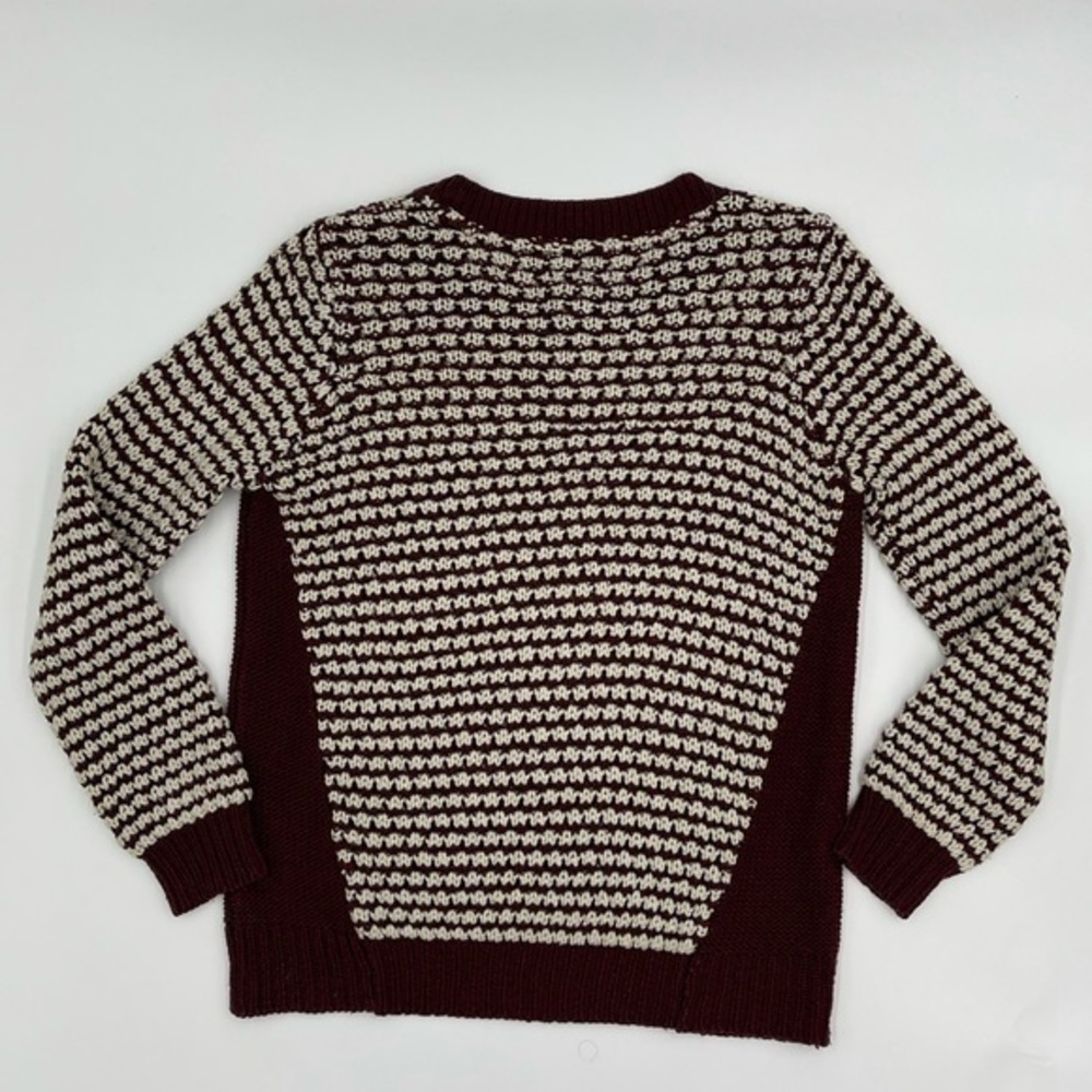 QUINN Sweater - Picture 2 of 3